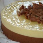 Mousse de Chocolate blanco y Compota de duraznos